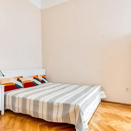 Vintage In The Jewish Quarter Apartment Budapest