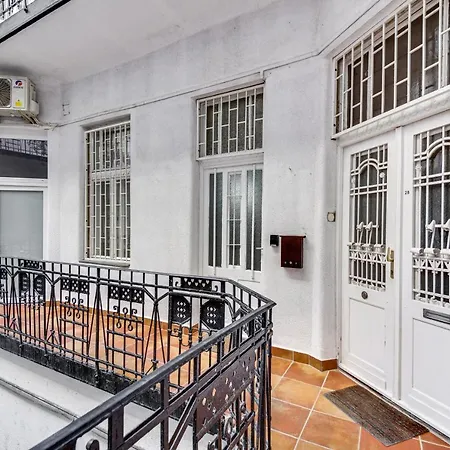 Vintage In The Jewish Quarter Apartment